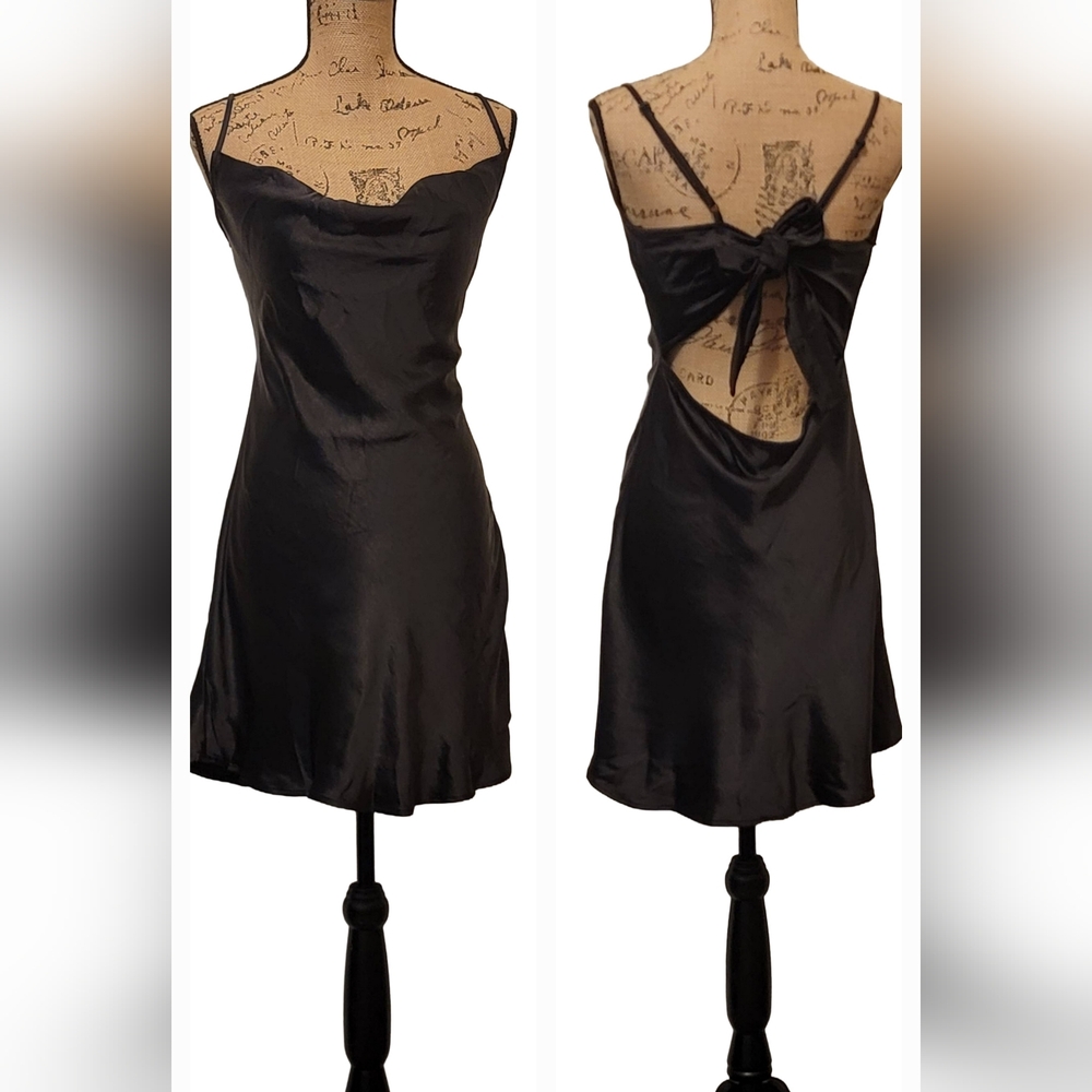 Speecless Satin Open Back Bow Cocktail Date Night Ladies Night Out Mini Dress